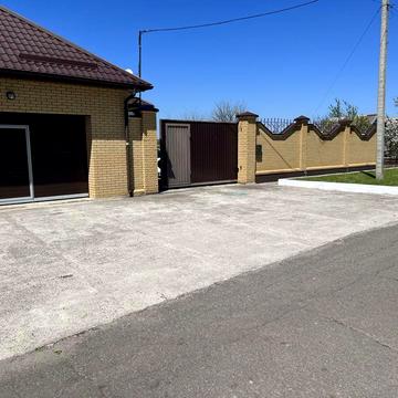 Продам с. Васильевка частный дом на берегу озера