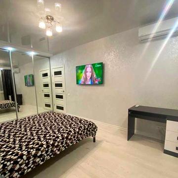 От хозяина сдам  стильную квартиру  в  56 Жемчужине