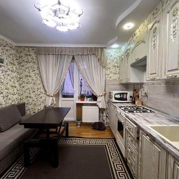 Продаж великоі 2 кімнатноі кв.нового планування