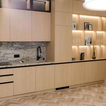 Джона Маккейна вул. (Івана Кудрі), 1