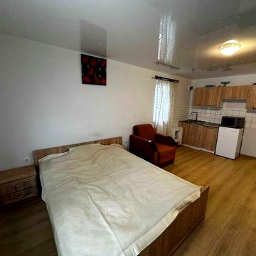 Оренда квартири-студіо в Малехові (1км до Галицького перехрестя)