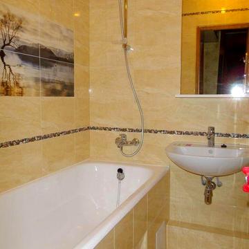 Отличная  3 к. кв-ра  с гаражом Шатиловка м. Научная