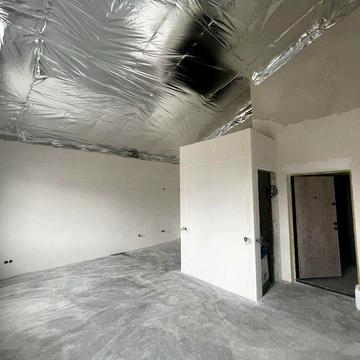 Квартира з частковим ремонтом (28 м2) ЖК Sollo