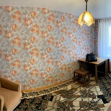 Здам 2-кімнатну квартиру в центрі міста на тривалий термін