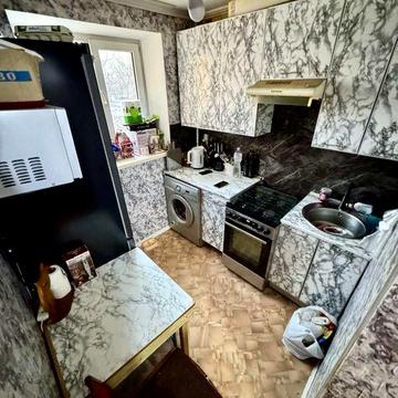 Продаж обмін Космонавтів 6, 3 поверх