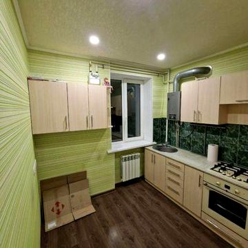 Продам 2 ком квартиру пр. Конституции. єВідновлення.