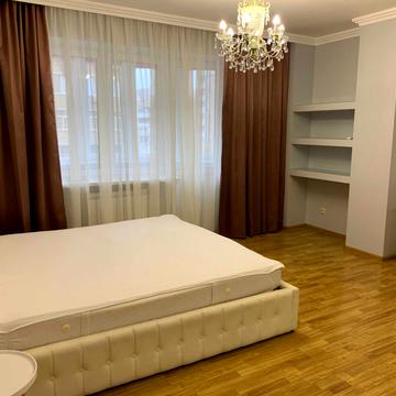 Петра Григоренка просп., 38