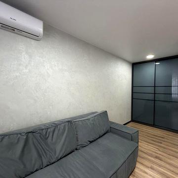 1-кімнатна напроти ЦП з ІНДИВІДУАЛЬНИМ ГАЗОВИМ опалення