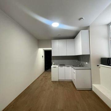 Оренда 1 кімнатна кв(цоколь),Хотинська р-н костелу Ольги