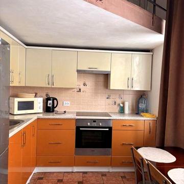 Оренда 1 кімнатної дворівневої квартири