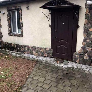 Здам 3кім Будинок 5 спальних місць Можливо На Короткий Термін