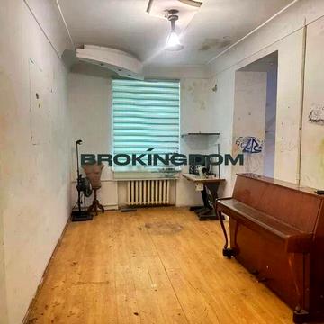 Суперціна 2-к сталінка в зеленому районі (Відрадний)