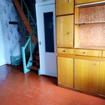 Здається будинок. Завокзалля