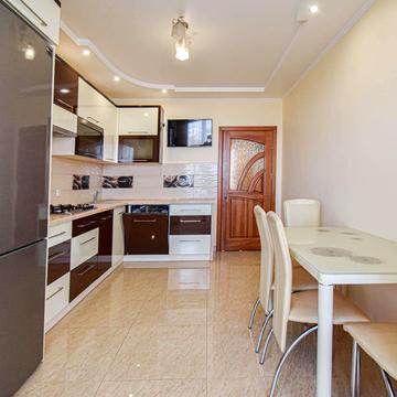 Будного вул., 28