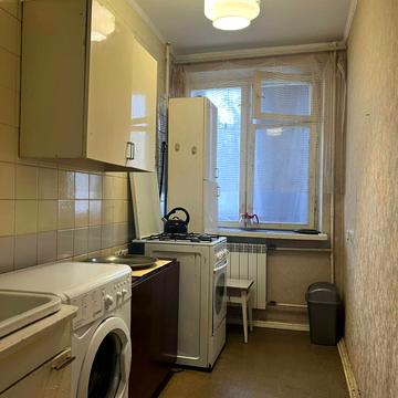 Ушинського вул., 25