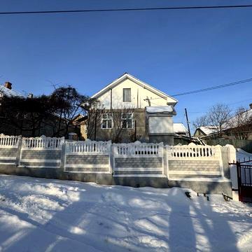 1/2 будинку на Топорівській