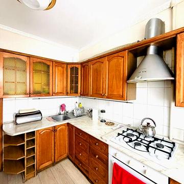 Довгострокова оренда 3к Квартира 15-го Квітня вулиця