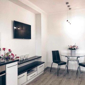 Продам квартиру Академгородок, парк Победы! Кирпичный дом, АОГВ! ЖК Академгородок