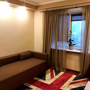 видова 2к квартира на Русанівці вул. Ентузіастів 11 метро Лівобережна