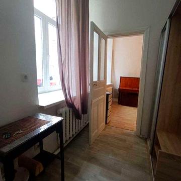 Продам 1-комнатную квартиру в центре