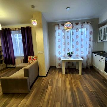 Валерія Самофалова вул. (Каманіна), 16а/2