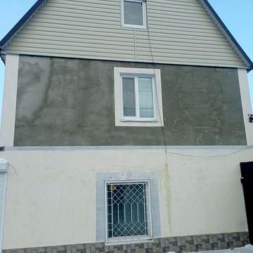 Продам будинок та земельну ділянку біля Чернігова.