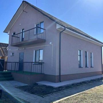 Будинок в селі Красилівка