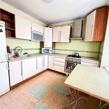 Продаж 3 кім. квартири по вул. Ніжинська