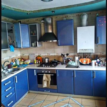 Лесі Українки просп. (Пушкіна), 75