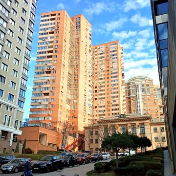 Ділова вул. (Димитрова), 2-Б