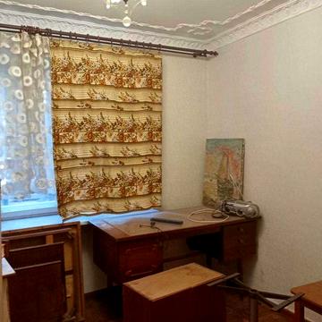 Трикімнатна квартира / Київський район