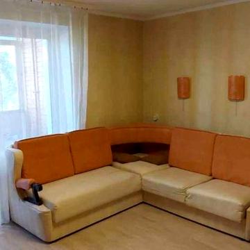 Оренда трикімнатної квартири , вул. Яскрава, 17