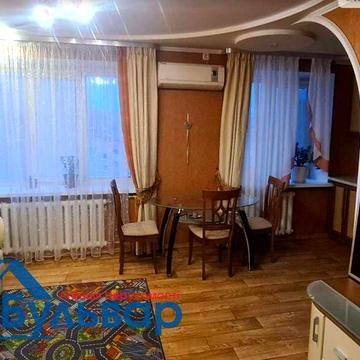 2к на Подолі в цегляному будинку поверх 8/9, цегла І КОД 39324