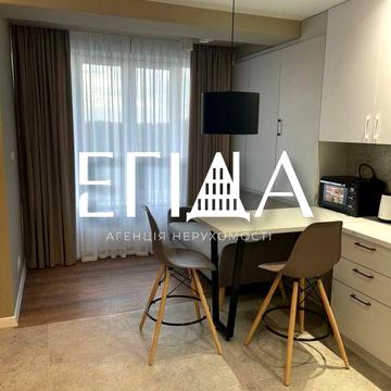 Аренда великогабаритної 1к квартири в ЖК