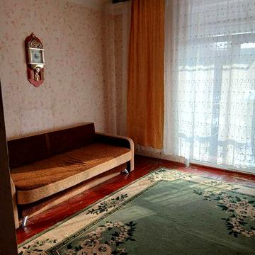 Продам 2-х кімнатну квартиру на першій дільниці.