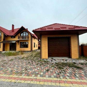 Будинок 10 хв до міста Івано Франківськ готовий до ремонту