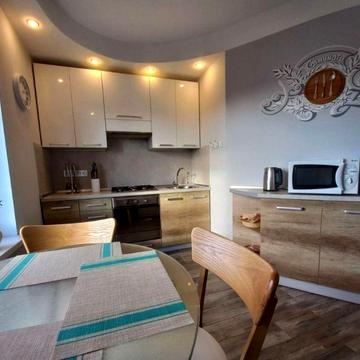 Сдам 2х комнатную квартиру ул.Нижнеднепровская, 9 этаж