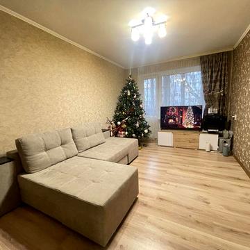 Продаю 3 квартиру с кап. ремонтом пл Победы пр. Мира!