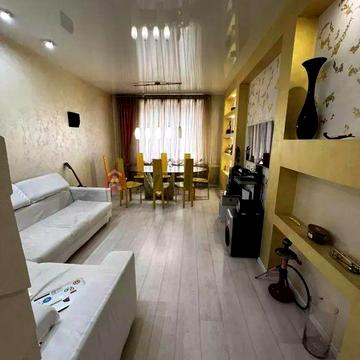 Продам 3 ком.квартиру в самом Центре