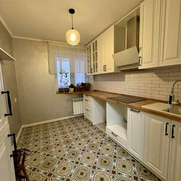 Продам 1-кімнатну квартиру по вул. Княгині Ольги!