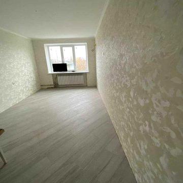 2 кімнатна / Ремонт/зручна локація