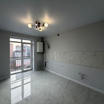 Продам квартиру в новобудові з ремонтом.