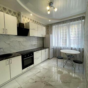 Сдам Беленькую 1-ком квартиру 3 эт на Таирова ул Ильфа и Петрова.