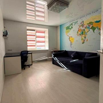 Святослава Хороброго вул., 7