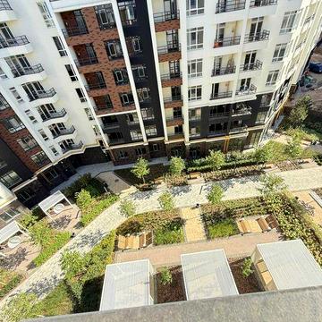 Продається 1-кімнатна квартира площею 40 м² у сучасному будинку. ЖК синергія