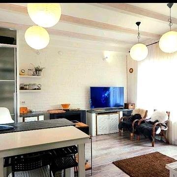 Без комісії, таун, 123м², три кімнати, дві тераси, технічне приміщ.