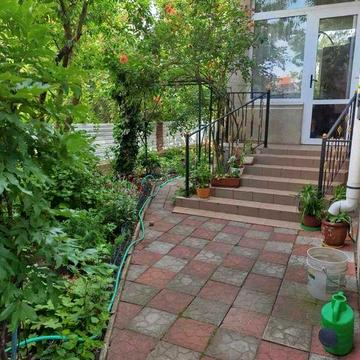 Продам 2-х этажный дом в Царском селе. 2 террасы. Зона барбекю. Гараж