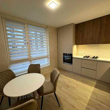 Оренда 1-кімнатної квартири в ЖК "Family Plaza", вул. Крайківського