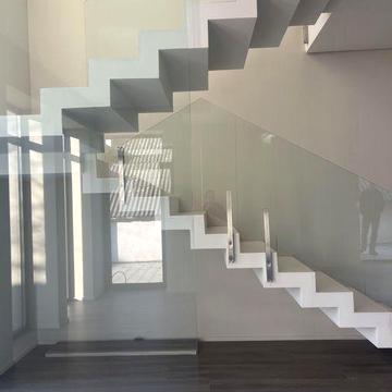 Сучасний Будинок Центр