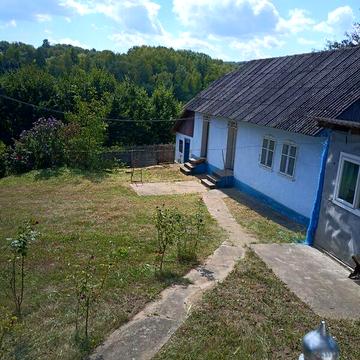 Продаж 2к Дім Лісова